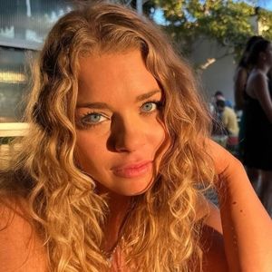 Meet your Posher, Allie